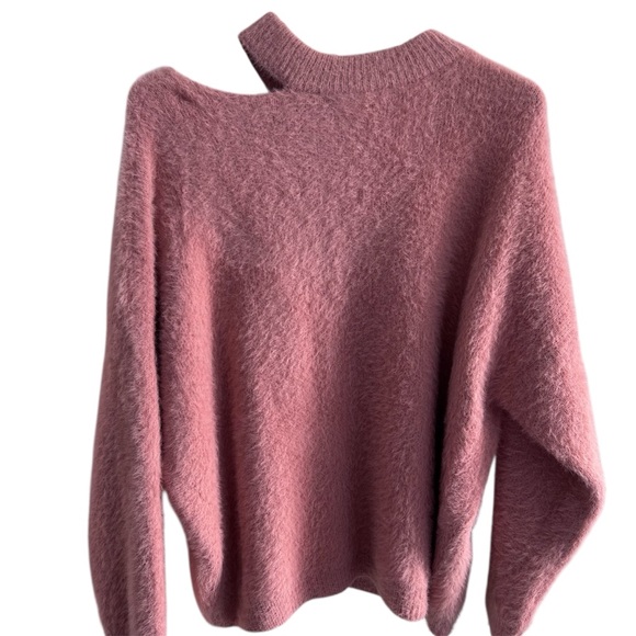 She + Sky Pink Cutout Sweater - Picture 2 of 4
